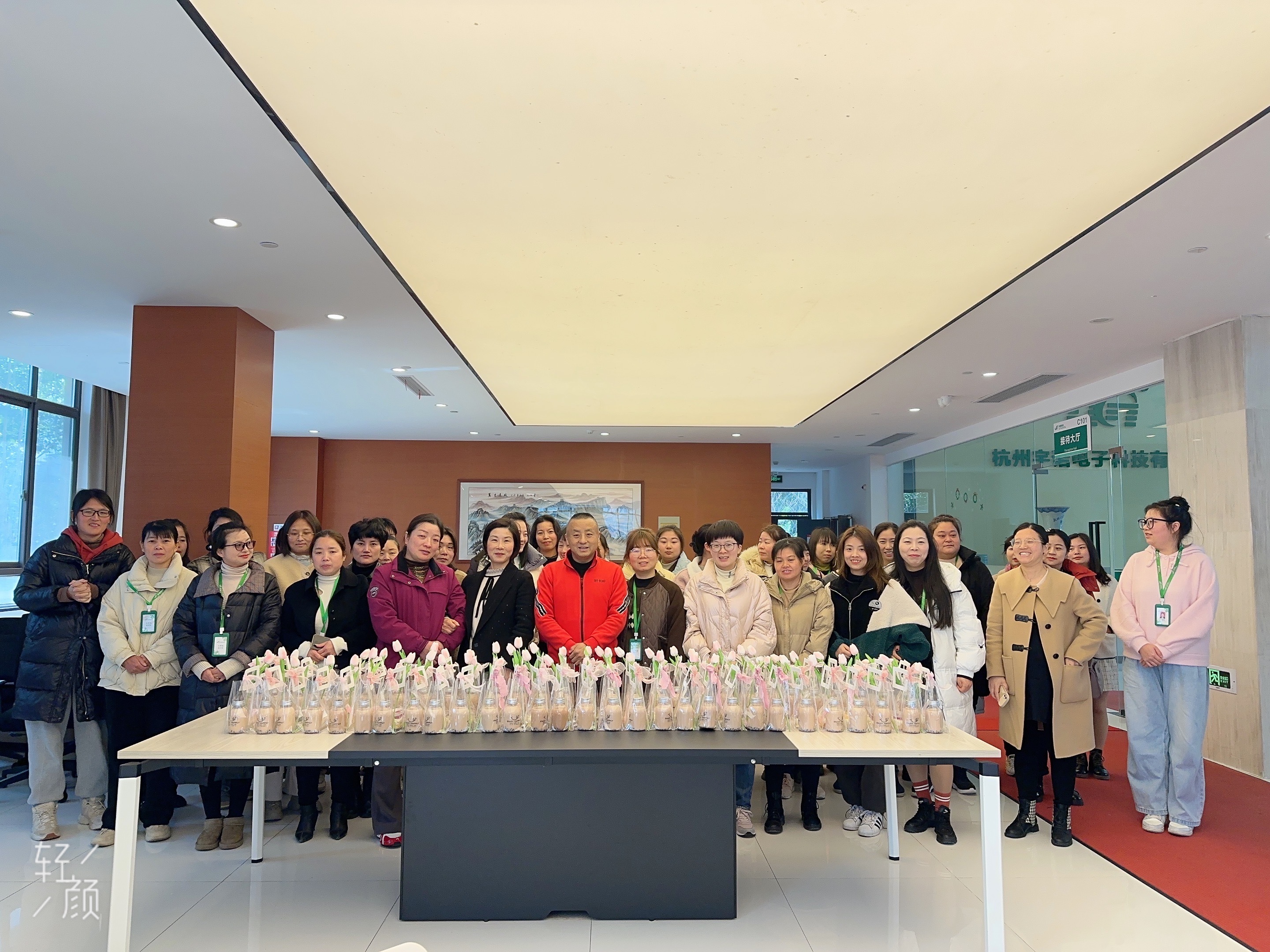 愛(ài)在女神節(jié)，心系半邊天！暖心女神節(jié)活動(dòng)滾燙來(lái)襲~